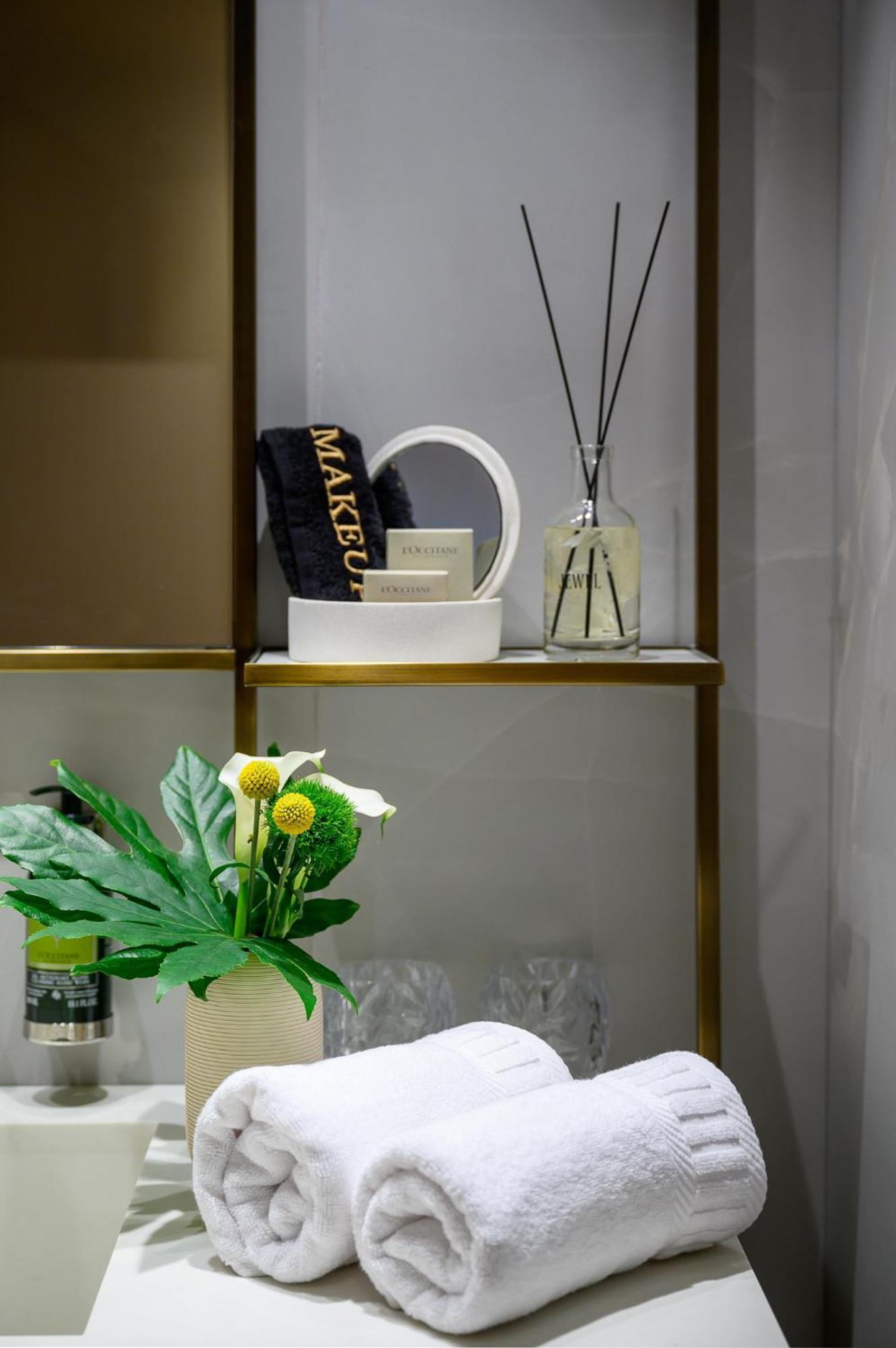 Hotel Jewel Tlv 4*