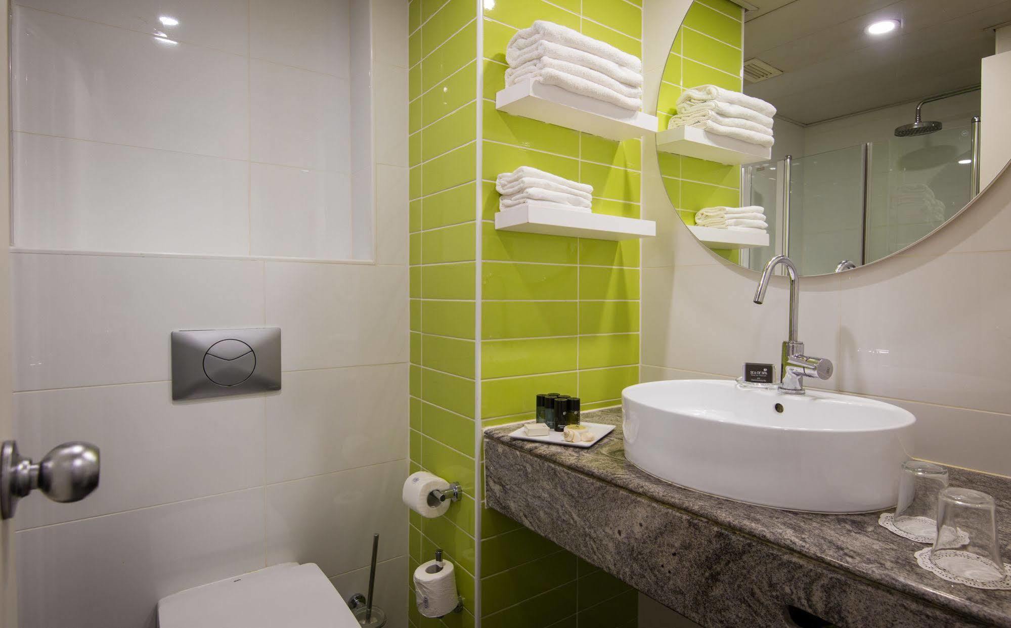Hotel Jewel Tlv